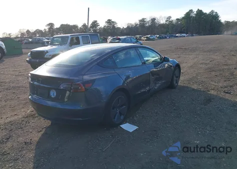 2023 Tesla Model 3 Rear-Wheel Drive z USA, uszkodzony, nr VIN 5YJ3E1EA6PF654356